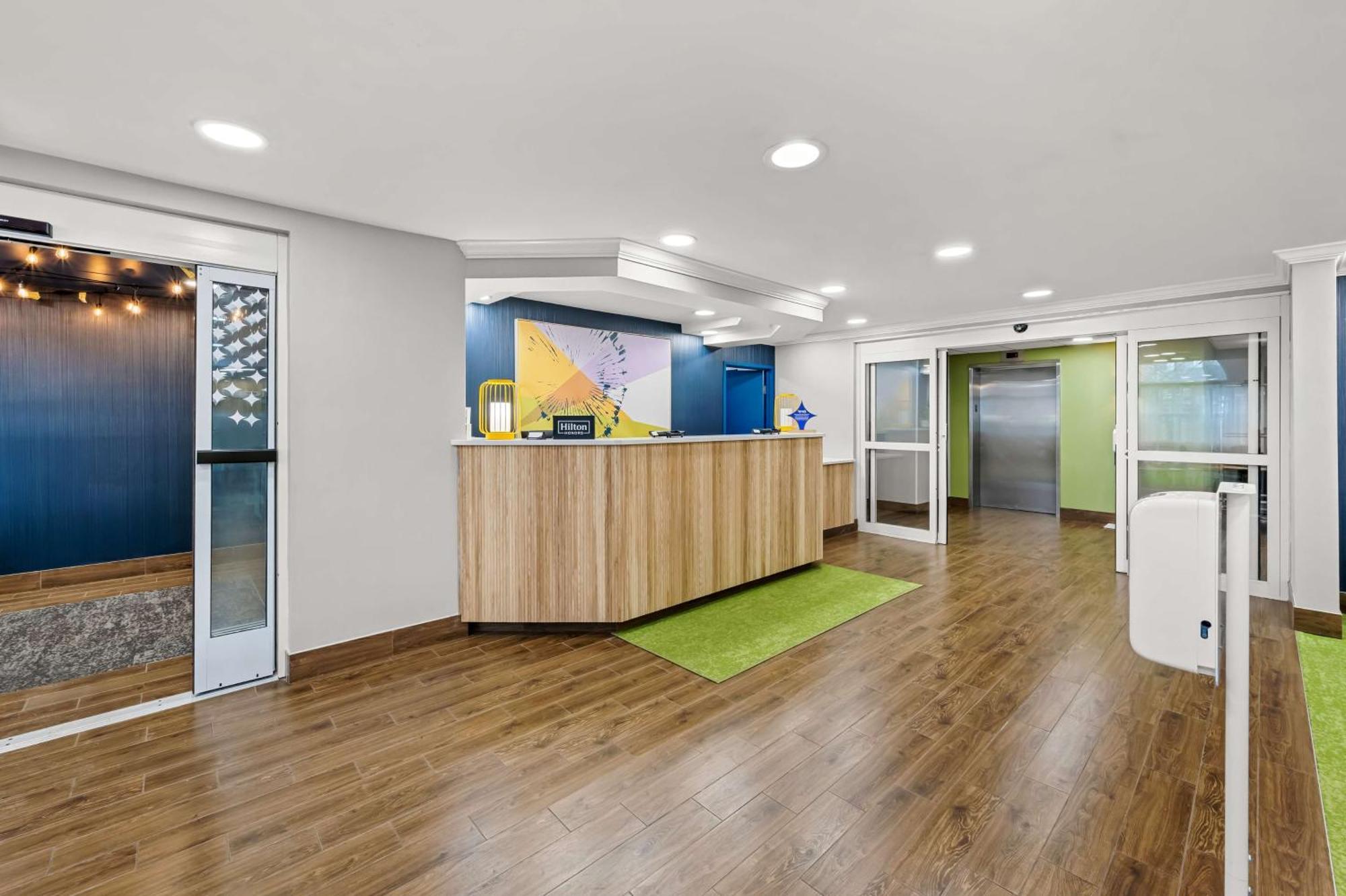 Spark By Hilton Sterling Dulles Airport Екстериор снимка